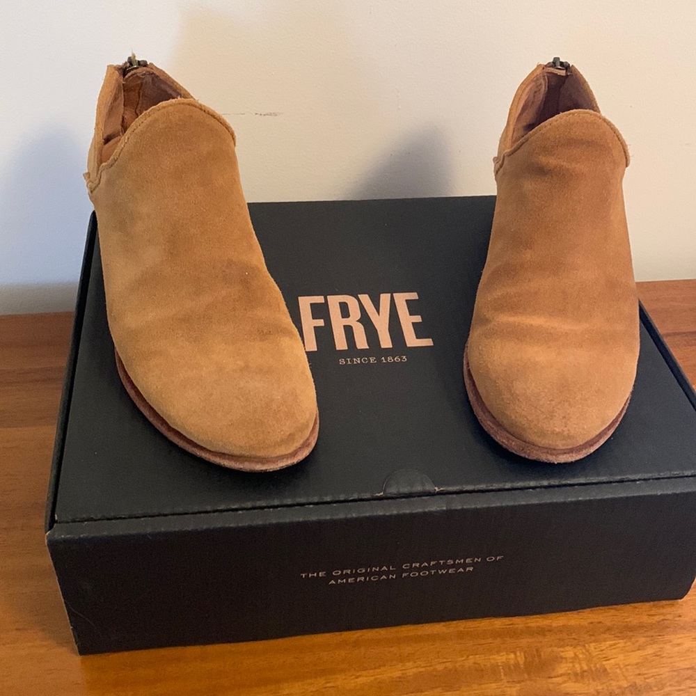 Frye Carson Bootie Brandy 7M